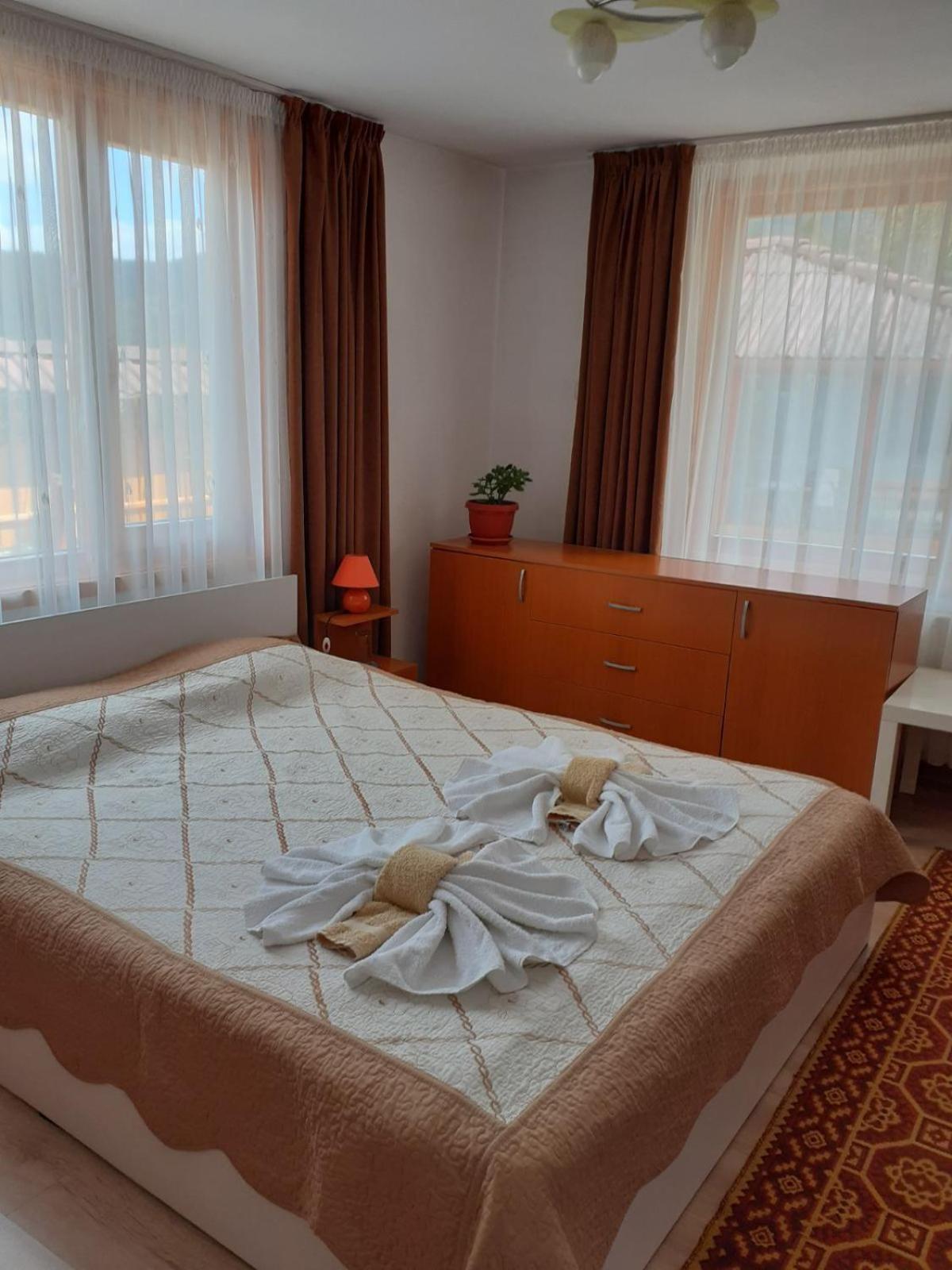 Guest House Stoletnika Yagodina Phòng bức ảnh